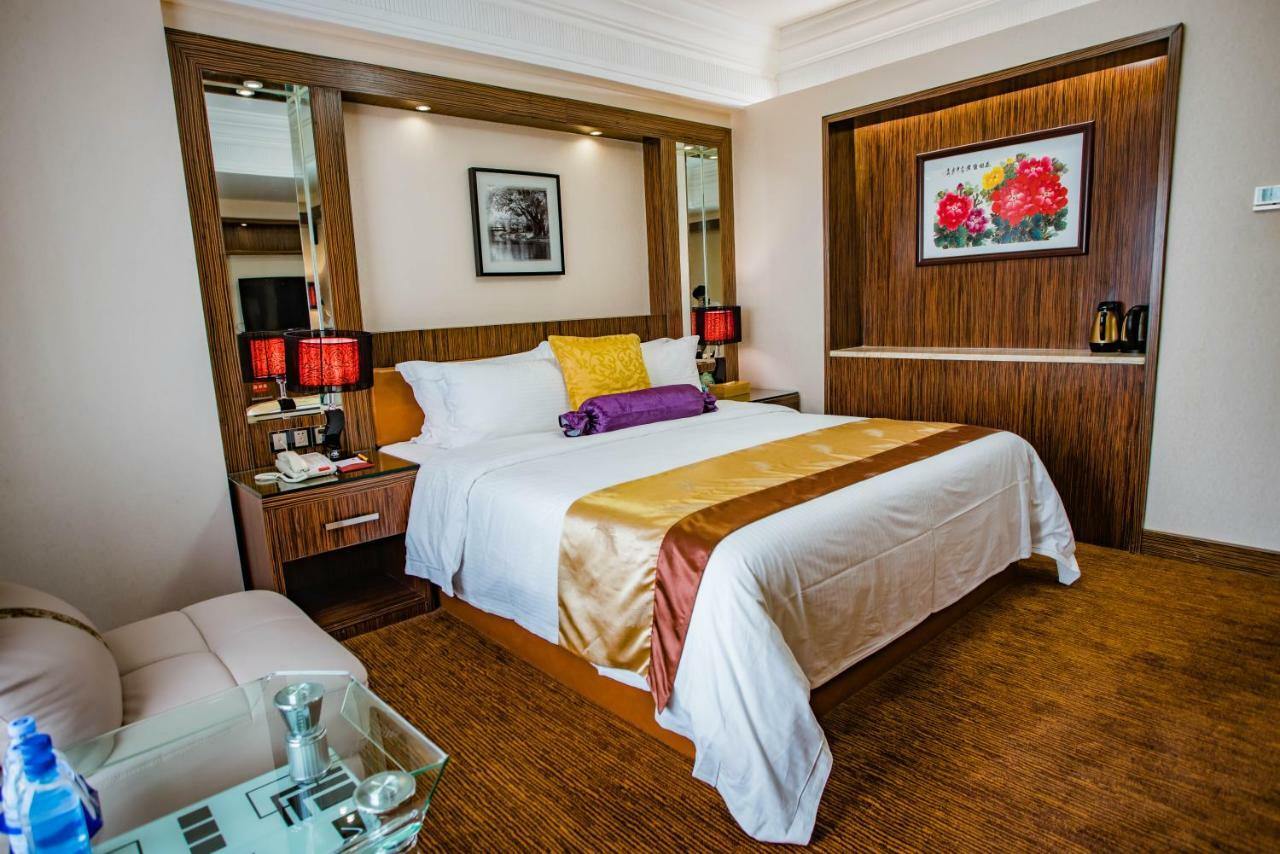 Nanyang King'S Gate Hotel--Free Shuttle Service To Canton Fair מראה חיצוני תמונה